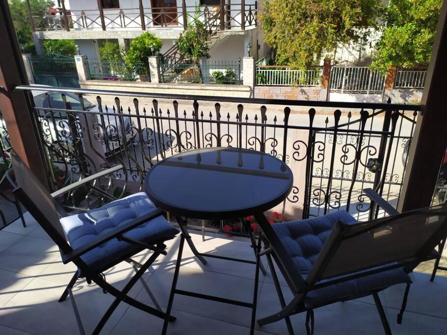 Renovated Apartment 300M From The Sea Иерисос Екстериор снимка