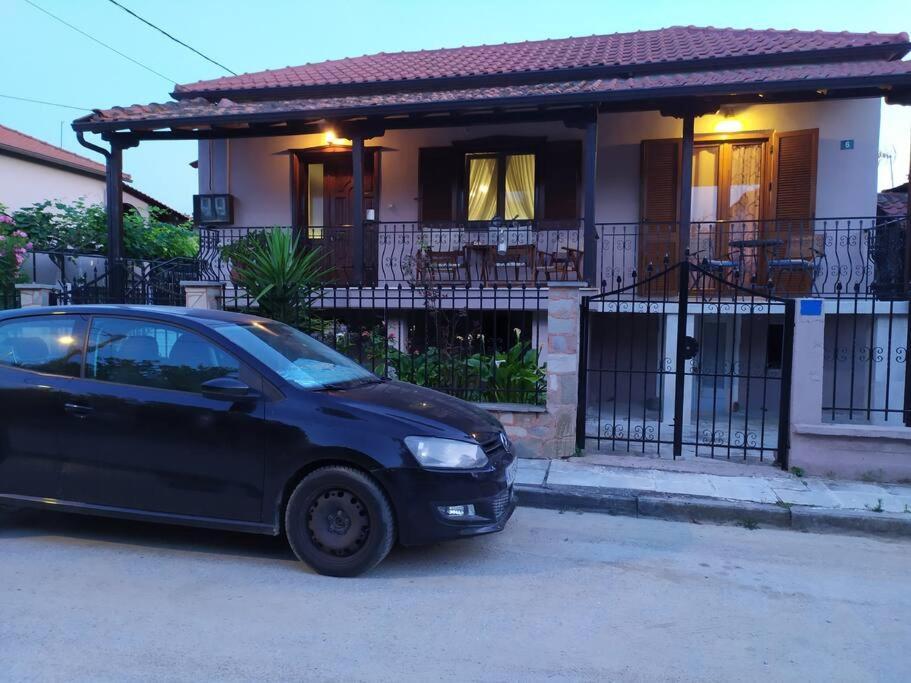 Renovated Apartment 300M From The Sea Иерисос Екстериор снимка